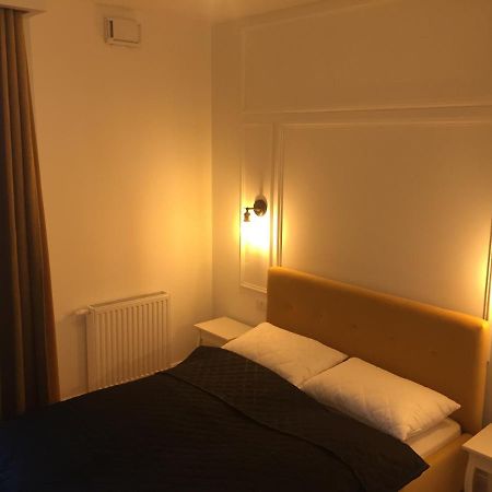 Krakow City Center Luxury Apartment ภายนอก รูปภาพ